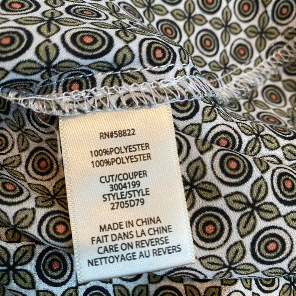 Max Studio Ruffle Blouse SZ L - Picture 4 of 8